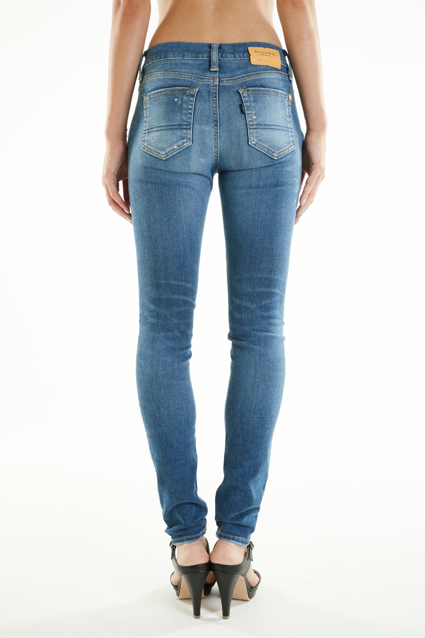 Complete Free Skinny HD Crush Patched