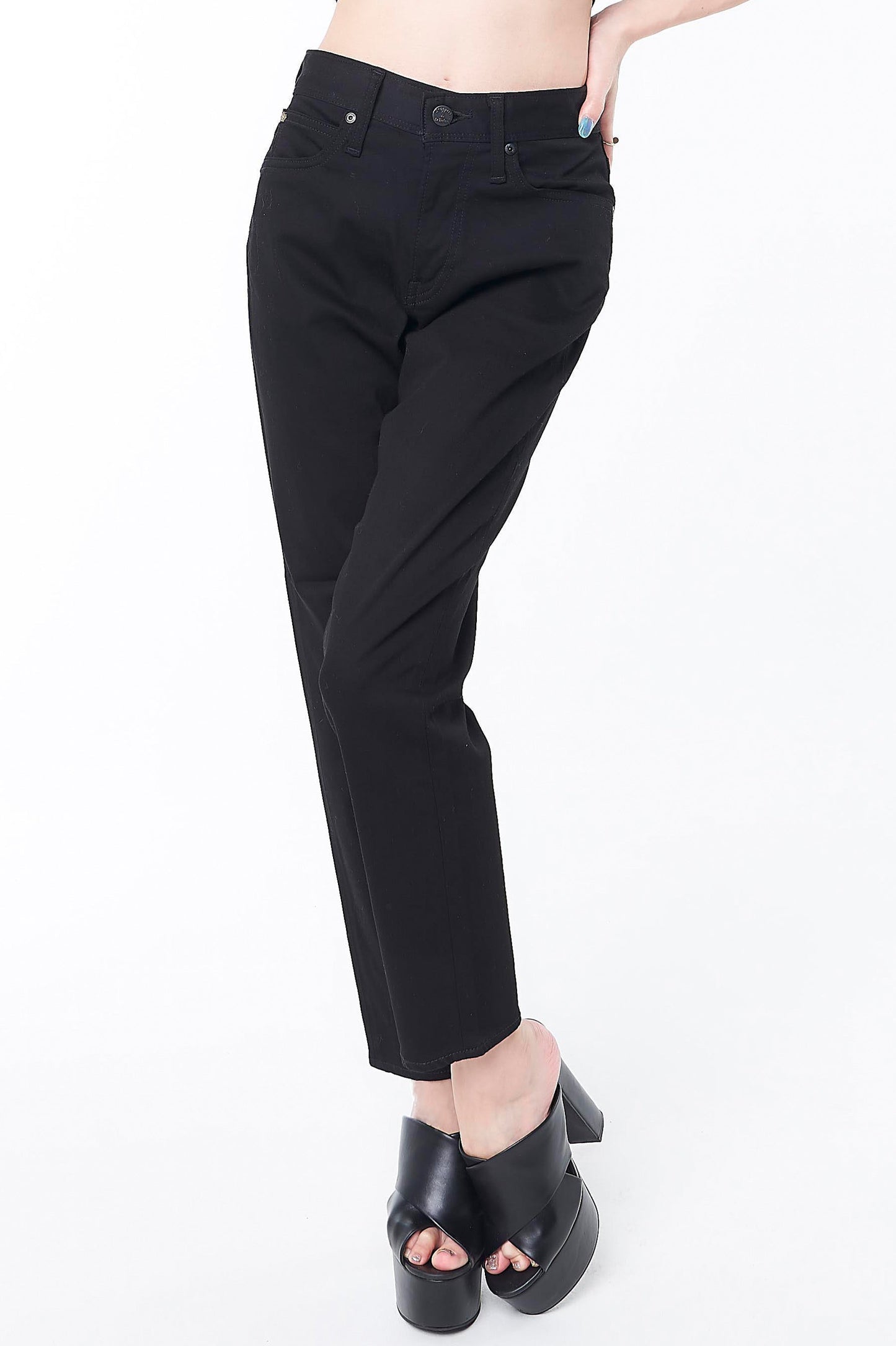 Resort Tapered Girlfriend Black